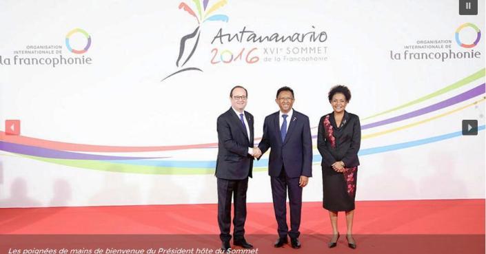 Les Présidents malagasy et français avec la Secrétaire générale de l'OIF